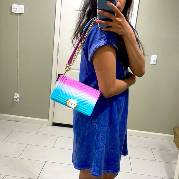 Crosby Bag - Picture 5 of 15